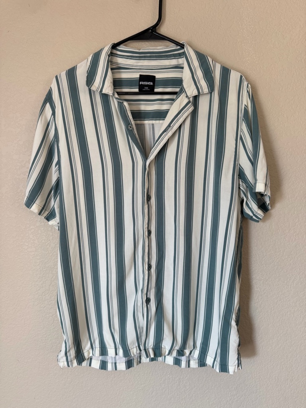 RSQ Vertical Stripe Short‎ Sleeve Button-Down Shirt - Teal & White - Mens Large